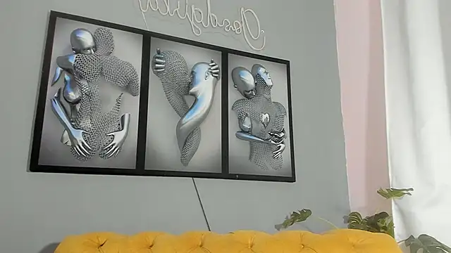 Snapshot of camillo_virgil chatting on November 1, 2025, 10:53 am camillo virgil online show from November 1, 2025, 10:53 am