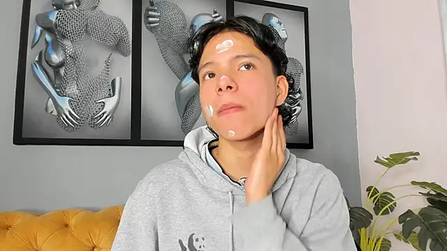 Snapshot of camillo_virgil chatting on November 24, 2025, 11:10 am camillo virgil online show from November 24, 2025, 11:10 am