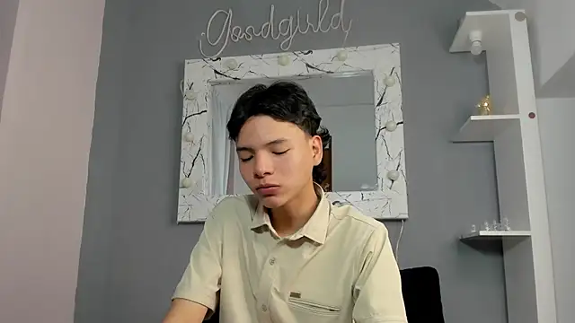 Snapshot of camillo_virgil chatting on September 13, 2025, 10:59 am camillo virgil online show from September 13, 2025, 10:59 am