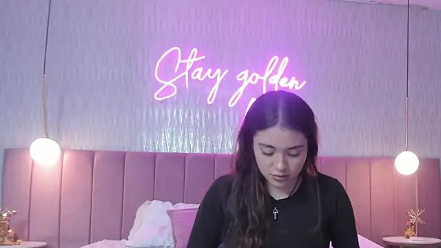 HANNA BASTIAN VC online show from November 23, 2025, 8:13 am