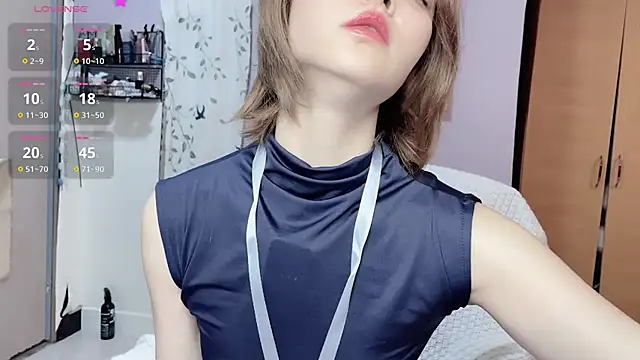 Snapshot of Y2Luvk chatting on December 16, 2025, 11:42 pm Y2Luvk online show from December 16, 2025, 11:42 pm