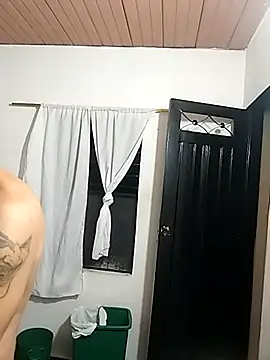 hoteder online show from September 21, 2025, 11:32 pm