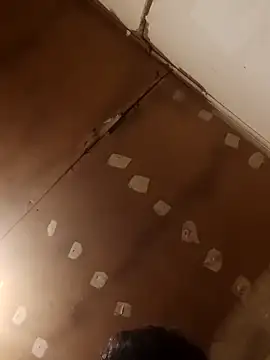 lucho2328 online show from October 23, 2025, 11:47 pm