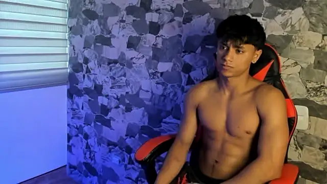 Snapshot of ZYZZ1312 chatting on July 16, 2026, 9:45 pm ZYZZ1312 online show from July 16, 2026, 9:45 pm