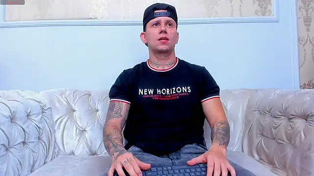 Snapshot of Scott_Clark chatting on November 1, 2025, 11:26 am Scott Clark online show from November 1, 2025, 11:26 am