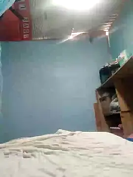 Snapshot of Sweet-Beerry chatting on April 21, 2026, 2:03 am Sweet-Beerry online show from April 21, 2026, 2:03 am