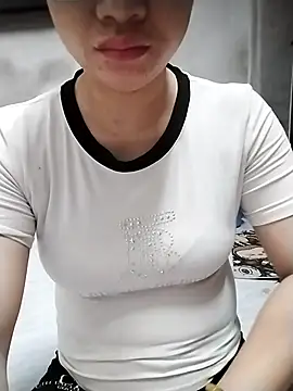 Mie rose online show from April 4, 2026, 11:11 pm