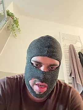 Rodrigopraba online show from March 23, 2026, 7:52 am