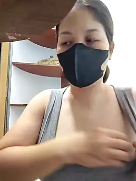 Snapshot of Ladymlem chatting on September 27, 2025, 2:28 am Ladymlem online show from September 27, 2025, 2:28 am