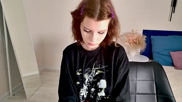 Snapshot of Bonnie_And_C1yde chatting on November 26, 2025, 5:13 pm Bonnie And C1yde online show from November 26, 2025, 5:13 pm