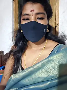 Snapshot of srav43 chatting on October 8, 2025, 6:30 pm srav43 online show from October 8, 2025, 6:30 pm