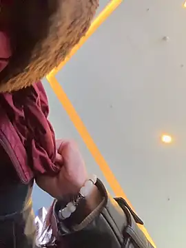 RosieSecret online show from April 18, 2026, 8:05 am