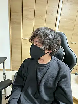 jiji9253 online show from February 26, 2026, 12:49 pm