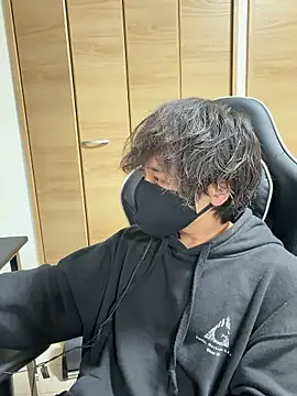 jiji9253 online show from February 28, 2026, 1:00 pm