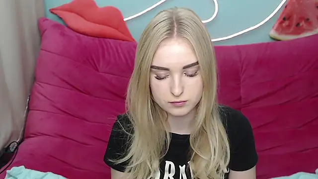 SofySofty online show from November 9, 2025, 5:44 am