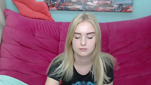 SofySofty online show from October 3, 2025, 4:47 am