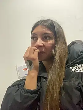 Sara-cooper2 online show from February 7, 2026, 9:56 pm