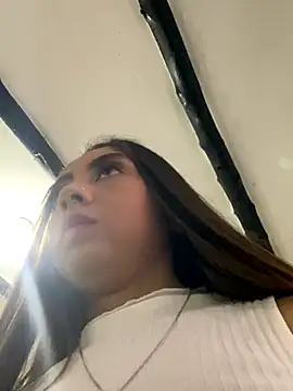 Snapshot of Sara-cooper2 chatting on October 25, 2025, 2:55 am Sara-cooper2 online show from October 25, 2025, 2:55 am