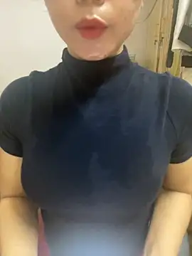 Snapshot of anna_sexy69 chatting on October 8, 2025, 2:46 am anna sexy69 online show from October 8, 2025, 2:46 am