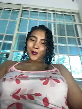 SophieD online show from February 17, 2026, 11:51 am