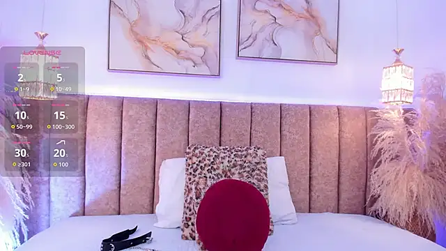 azza   online show from September 23, 2025, 12:12 pm