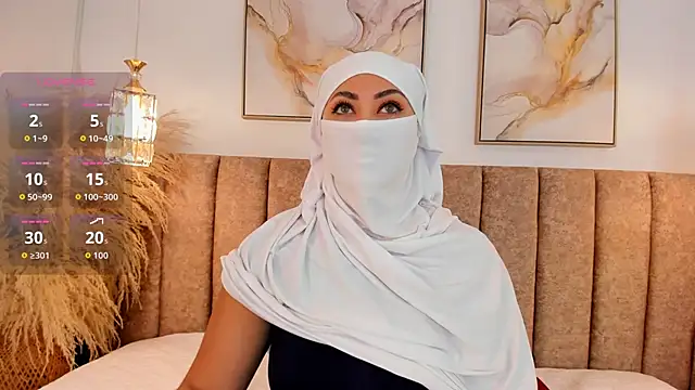 azza   online show from September 11, 2025, 11:43 am