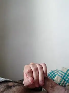 Azginboga2358 online show from November 4, 2025, 8:29 am