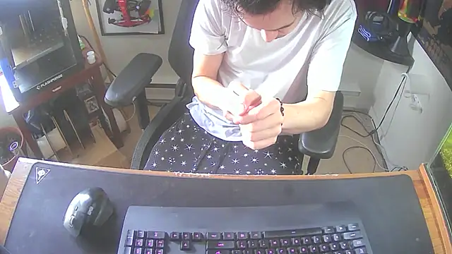 Snapshot of k_dick chatting on April 1, 2026, 12:13 am k dick online show from April 1, 2026, 12:13 am