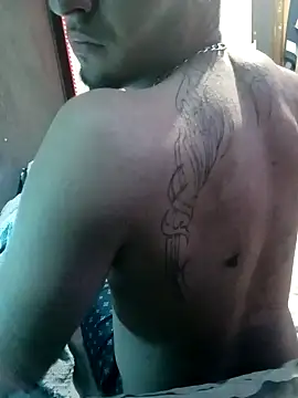 Snapshot of o-theus chatting on December 18, 2025, 3:55 am o-theus online show from December 18, 2025, 3:55 am