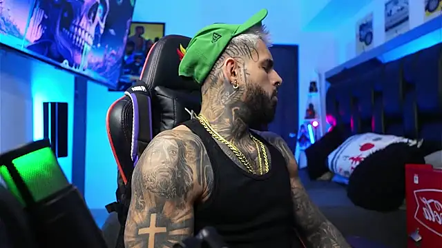 logan hugh8 online show from February 10, 2026, 9:08 am