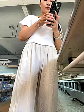 Snapshot of coco-o chatting on September 28, 2025, 12:28 am coco-o online show from September 28, 2025, 12:28 am