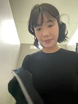 luluya1314 online show from March 25, 2026, 8:25 am