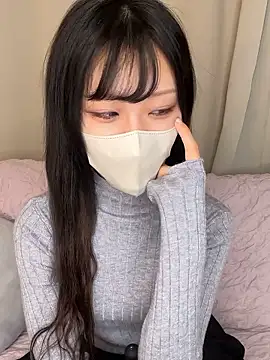 Snapshot of emiiiii1001 chatting on December 18, 2025, 2:38 am emiiiii1001 online show from December 18, 2025, 2:38 am