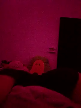 Snapshot of jenmarquez_ chatting on September 25, 2025, 10:32 am jenmarquez  online show from September 25, 2025, 10:32 am