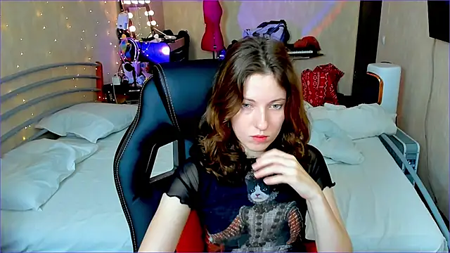 Snapshot of Agata_in_Wonderland chatting on September 18, 2025, 12:35 am Agata in Wonderland online show from September 18, 2025, 12:35 am