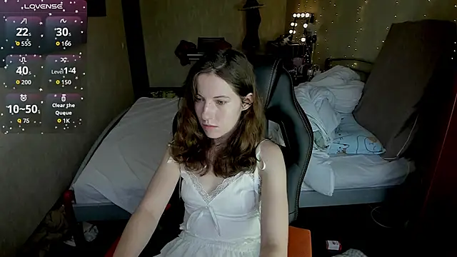 Snapshot of Agata_in_Wonderland chatting on November 13, 2025, 10:19 am Agata in Wonderland online show from November 13, 2025, 10:19 am