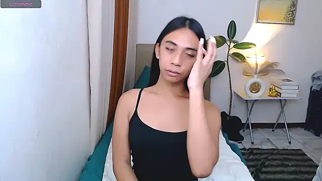 scarlet smith7 online show from July 2, 2026, 3:23 am