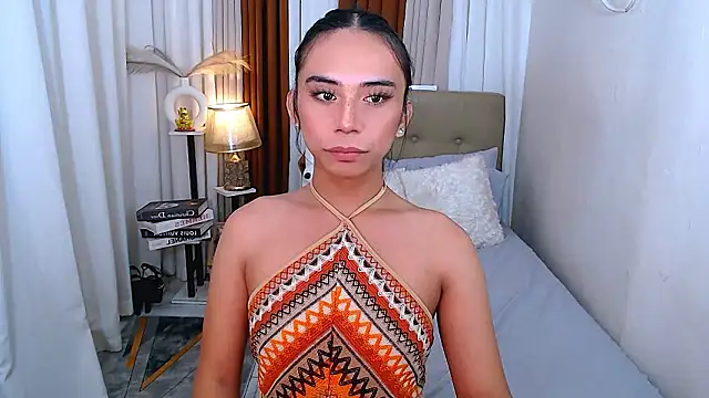 scarlet smith7 online show from February 2, 2026, 3:22 pm