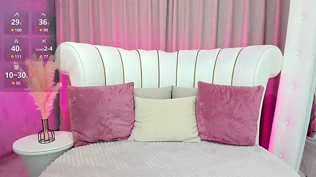 Snapshot of _Sunpuddle chatting on November 9, 2025, 2:37 am Sunpuddle online show from November 9, 2025, 2:37 am