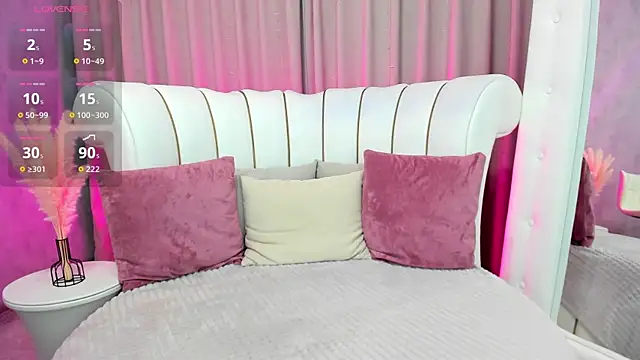 Snapshot of _Sunpuddle chatting on November 12, 2025, 1:10 am Sunpuddle online show from November 12, 2025, 1:10 am