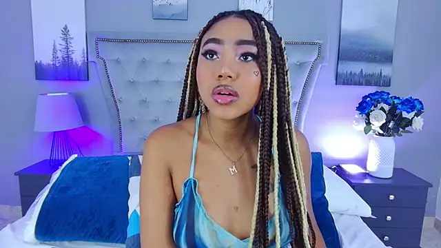 Snapshot of AngelaRoberts chatting on November 27, 2025, 4:57 am AngelaRoberts online show from November 27, 2025, 4:57 am