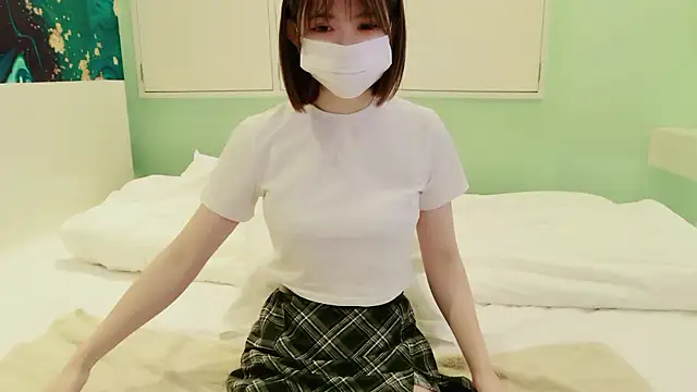 Snapshot of NANA_chan_1 chatting on October 19, 2025, 7:22 am NANA chan 1 online show from October 19, 2025, 7:22 am