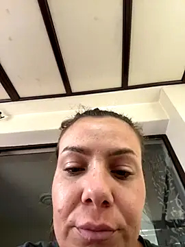 Snapshot of emmasweett11 chatting on September 10, 2025, 10:47 am emmasweett11 online show from September 10, 2025, 10:47 am