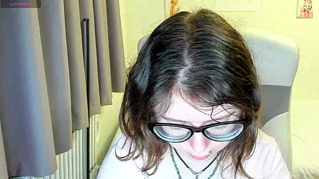 MilisaSweet777 online show from October 12, 2025, 7:15 pm