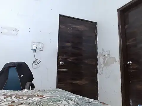 soya queen online show from October 22, 2025, 2:33 am