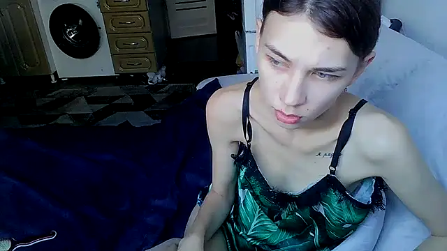 Snapshot of Crazy_Empresis chatting on September 25, 2025, 5:46 am Crazy Empresis online show from September 25, 2025, 5:46 am