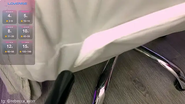 RebeccaAster online show from February 7, 2026, 5:32 pm