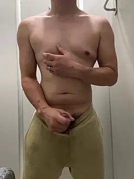 maxime0928 online show from July 5, 2026, 8:43 am
