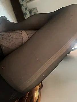 Mari25737 online show from March 5, 2026, 10:12 am