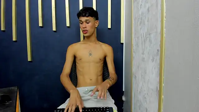 Snapshot of Just_D4v7 chatting on September 18, 2025, 7:06 pm Just D4v7 online show from September 18, 2025, 7:06 pm